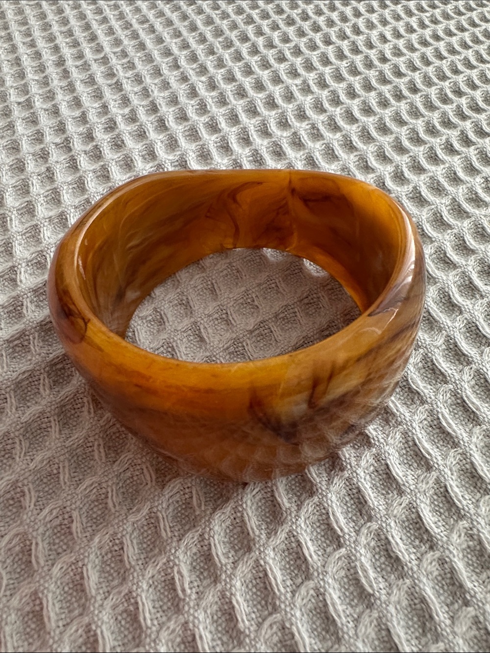 Marbled Amber Colored Bangle Bracelet